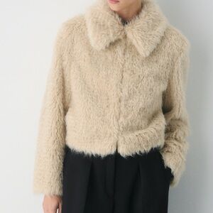Aritzia Chamonix Coat - Highland Faux Fur